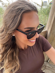 Qwave Men and Women, Crystal Smoke Frame, Smoke Lens, Wayfarer Sunglasses