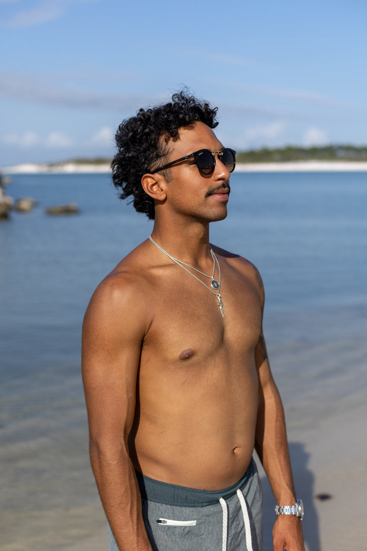 LB - Polarized